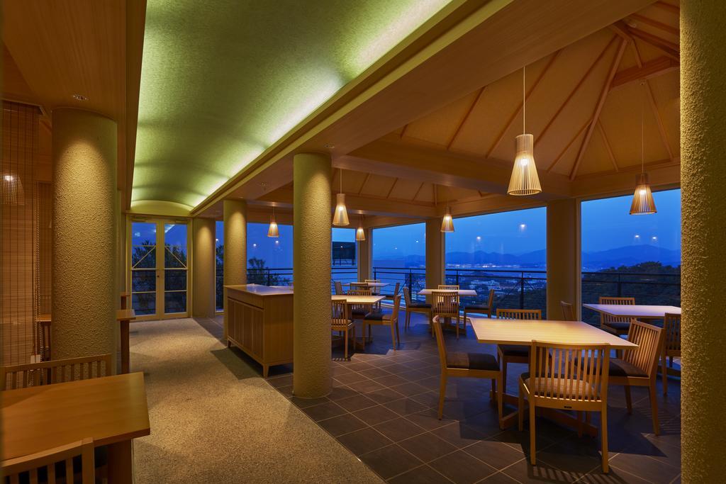 Infinito Hotel And Spa Shirahama Exterior foto